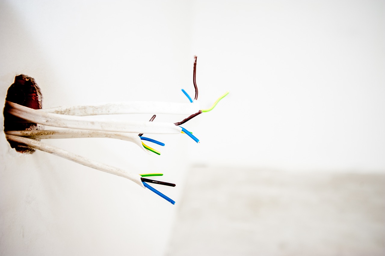 Electric Contractors’ Guide To Eco-Friendly Rewiring Practices